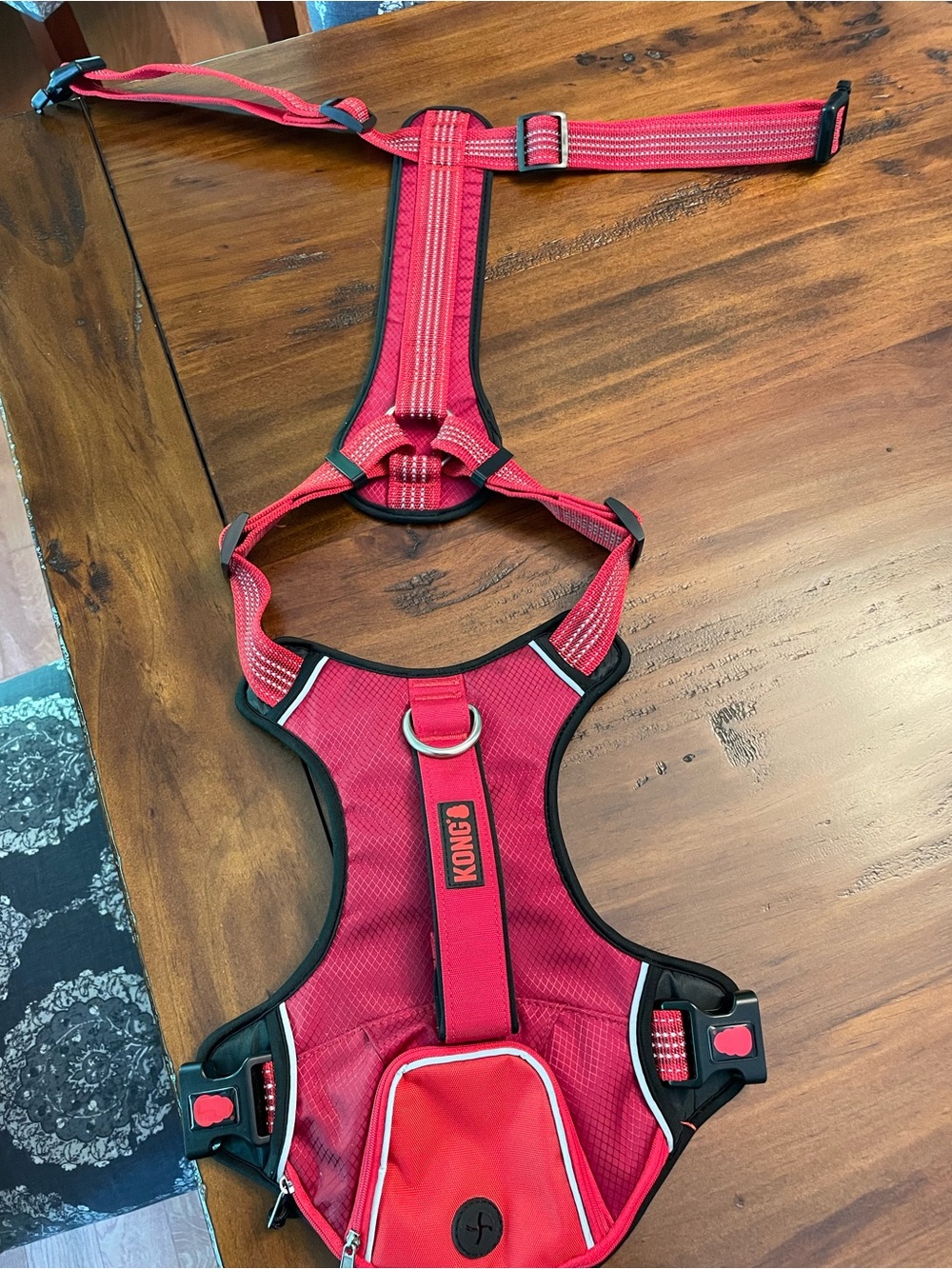 KONG Dog Harness with Pouch Size: X Large - Picture 2 of 10
